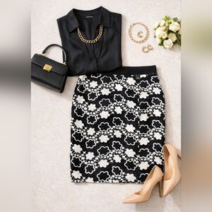 Ann Taylor Floral Lace Pencil Skirt Black White Mod Daisy Mini Skirt